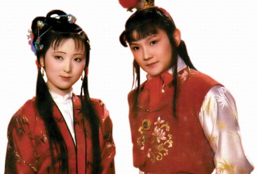 贾宝玉的性格特点分析 贾宝玉的性格特点四字 贾宝玉的性格特点分析 贾宝玉的性格特点四字