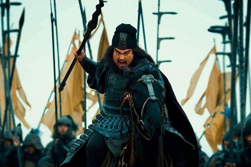 五虎上将里面,谁的官职最高