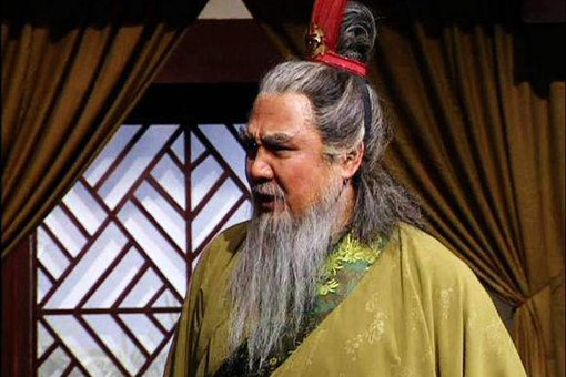 五虎上将里面,谁的官职最高