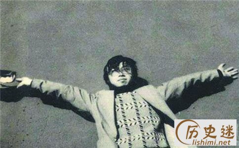 海子诗歌特点,海子诗歌的创作特色自考