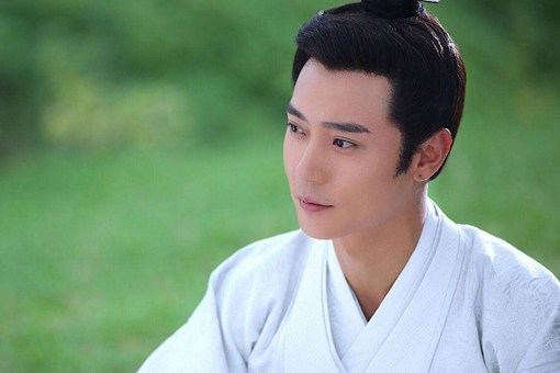 杨坚是被尼姑抚养长大的吗?这个尼姑有何来历?