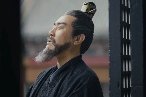 何以解忧唯有杜康什么意思?曹操说的“杜康”指的是谁? 何以解忧唯有杜康什么意思?曹操说的“杜康”指的是谁?