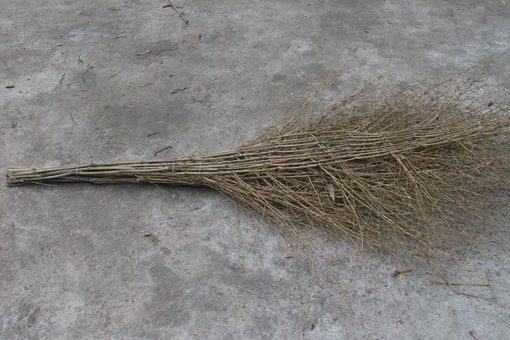 古人何时用上扫帚