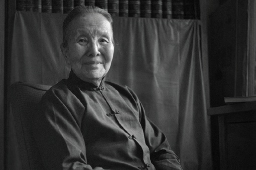 冰心的原名叫什么 为什么要取冰心这个笔名 冰心的原名叫什么 为什么要取冰心这个笔名