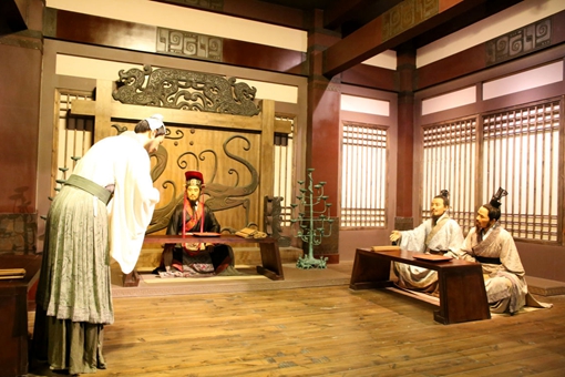 齐桓公怎么死的?为什么齐桓公最后下场这么惨?