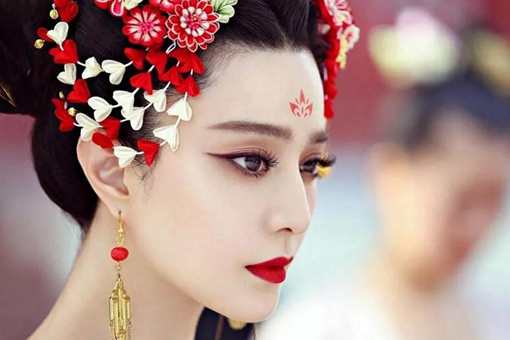 武则天多少岁嫁李治 武则天比李治大多少岁