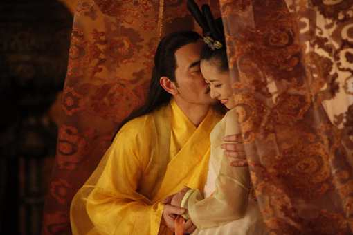 武则天多少岁嫁李治 武则天比李治大多少岁