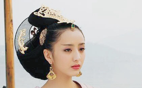 有比古代四大美女还美的美女吗? 有比古代四大美女还美的美女吗?