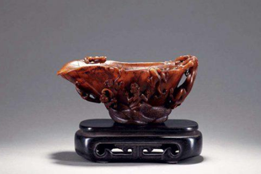 九龙杯是什么样子的?九龙杯中暗藏了什么玄机? 九龙杯是什么样子的?九龙杯中暗藏了什么玄机?