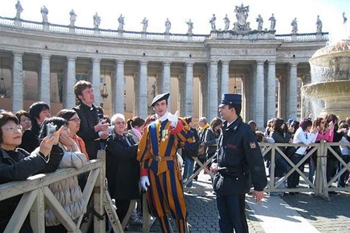 梵蒂冈教皇有多厉害?揭秘梵蒂冈教皇的权利 梵蒂冈教皇有多厉害?揭秘梵蒂冈教皇的权利