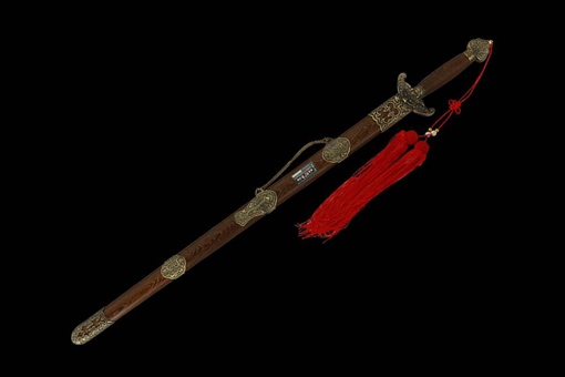 九龙宝剑的传说 九龙宝剑的野史 九龙宝剑的传说 九龙宝剑的野史