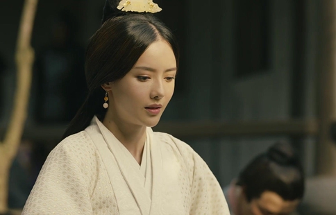 甄宓被曹丕赐死是郭太后指使的么?甄宓和曹植有没有通奸? 甄宓被曹丕赐死是郭太后指使的么?甄宓和曹植有没有通奸?