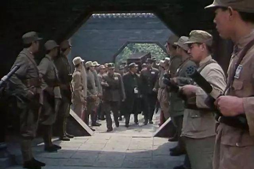 韩复榘做了些什么事?为何说韩复榘的一生就是个笑话? 韩复榘做了些什么事?为何说韩复榘的一生就是个笑话?