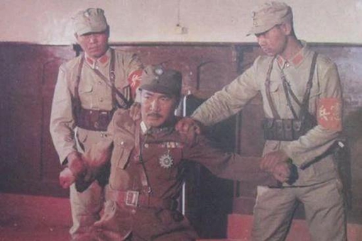 韩复榘做了些什么事?为何说韩复榘的一生就是个笑话? 韩复榘做了些什么事?为何说韩复榘的一生就是个笑话?