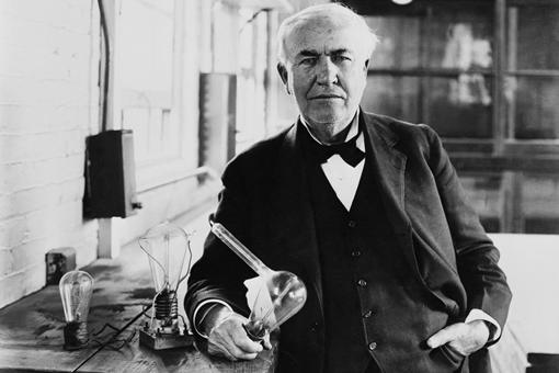 电灯泡真的是爱迪生发明的吗?电灯泡是黑人发明的 电灯泡真的是爱迪生发明的吗?电灯泡是黑人发明的