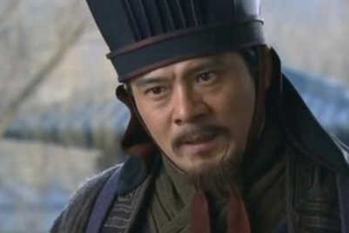 陈宫为什么背叛曹操