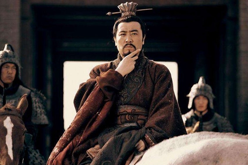 长坂坡之战谁的功劳最大?张飞在当阳桥上吼死了谁? 长坂坡之战谁的功劳最大?张飞在当阳桥上吼死了谁?