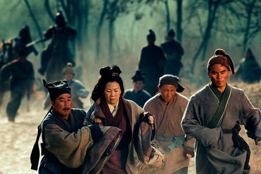 长坂坡之战谁的功劳最大?张飞在当阳桥上吼死了谁? 长坂坡之战谁的功劳最大?张飞在当阳桥上吼死了谁?