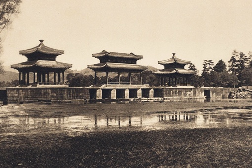 承德避暑山庄是什么时候建的?又始建于哪个皇帝?