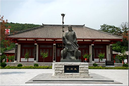 汉武帝有什么功绩 汉武帝为何能与秦始皇并称为秦王汉武 汉武帝有什么功绩 汉武帝为何能与秦始皇并称为秦王汉武