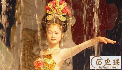 揭秘:杨贵妃每天洗澡三次真相