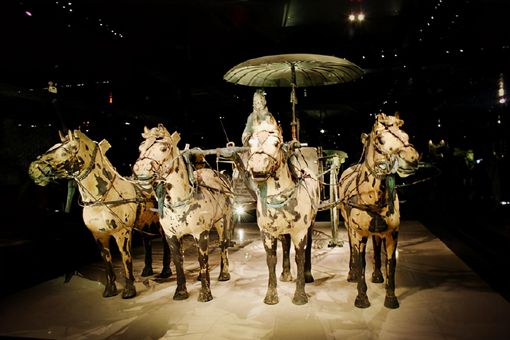 兵马俑是用活人烧制而成的吗 兵马俑是用真人做的吗 兵马俑是用活人烧制而成的吗 兵马俑是用真人做的吗