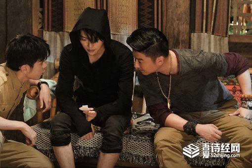 张起灵身上为什么有死人的味道 张起灵身世揭秘