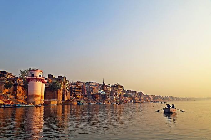 印度恒河有怎样的魔力,河水竟能不被污染,印度恒河水有多恶心